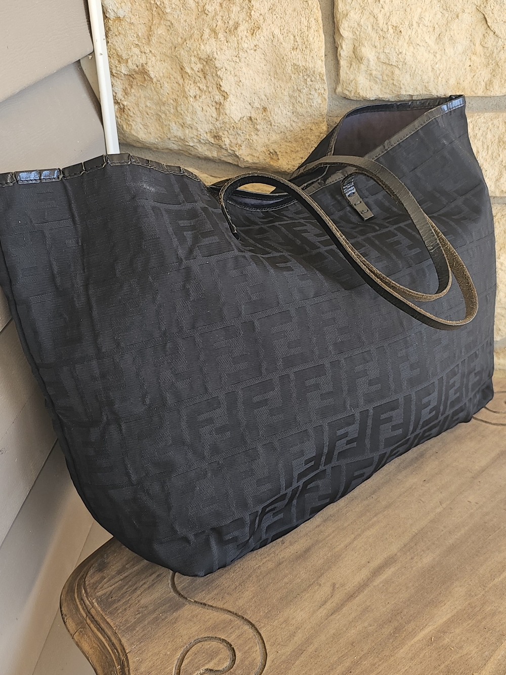 Fendi Black FF Logo Tote - Picture 8 of 15